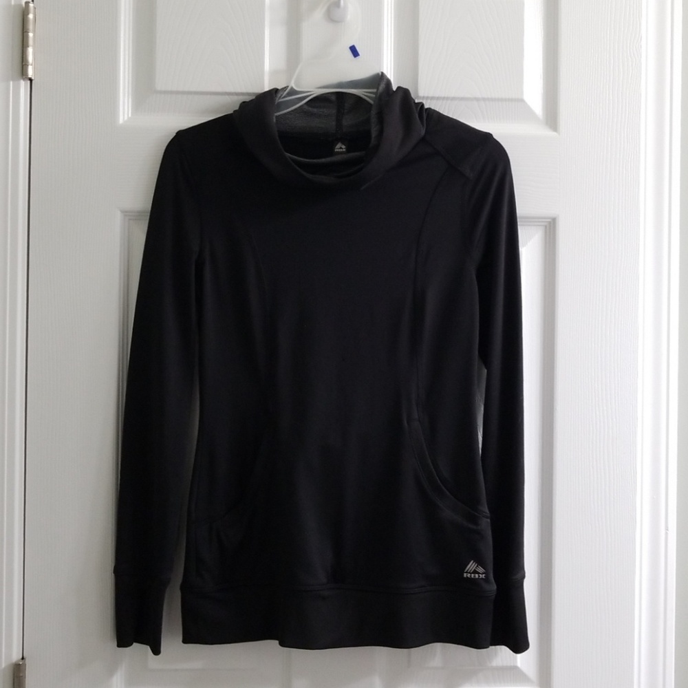 Gently warn workout pullover hoodie